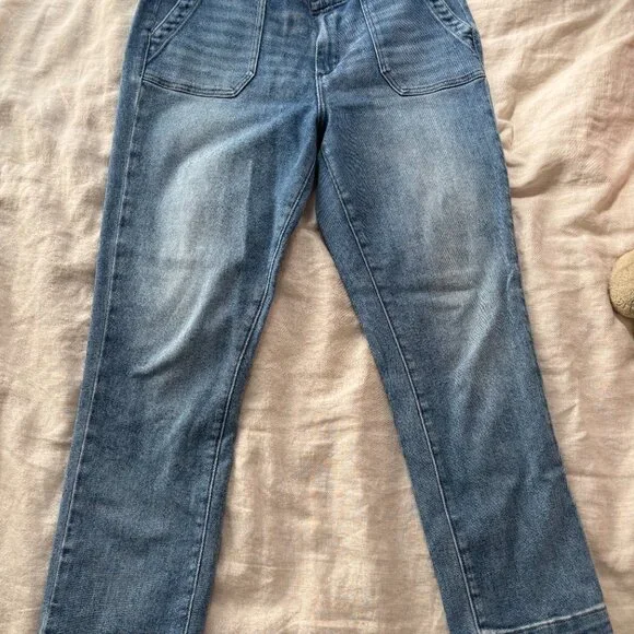 PAIGE Mayslie Straight Leg Ankle Jeans - Picture 3 of 12